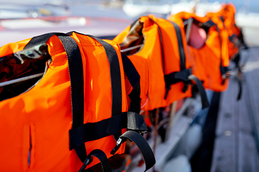 how to clean life jackets with vinegar